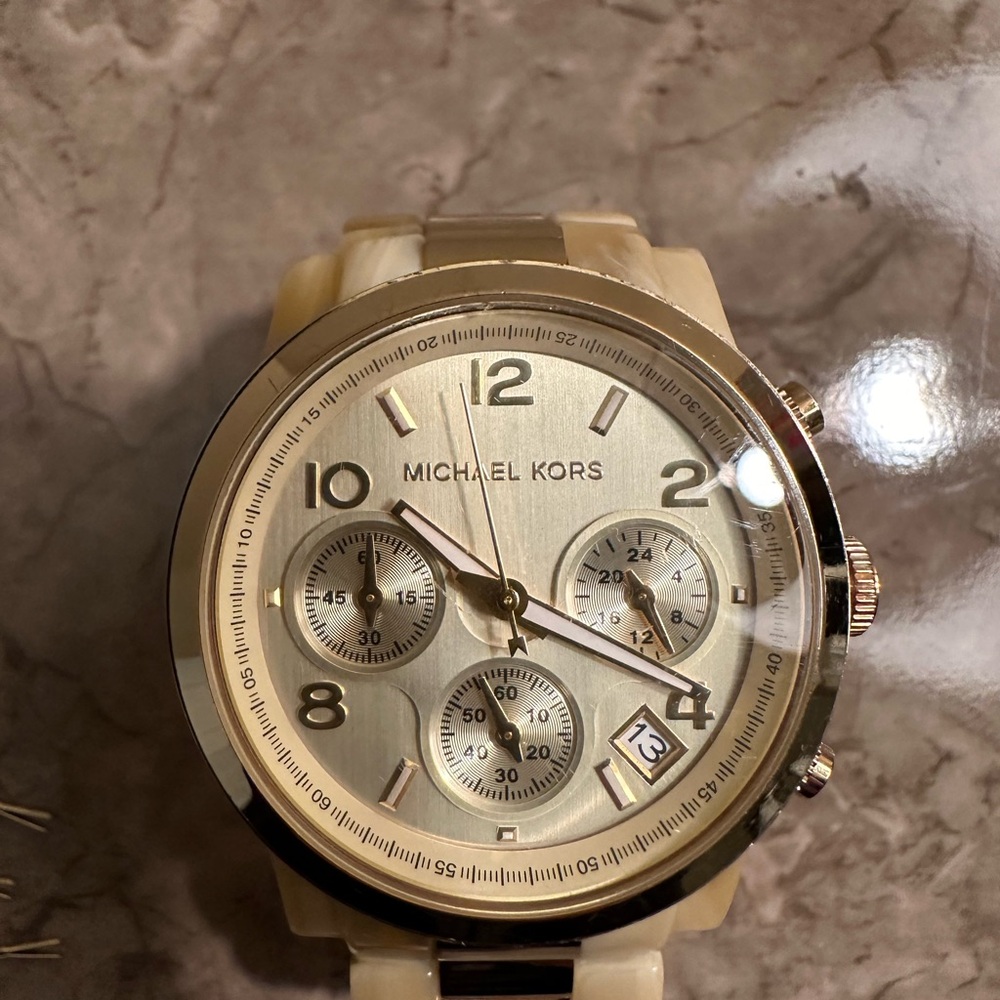 Michael Kors MK5139 Ladies Watch Horn Gold Bracelet & Dial Watch - GOOD COND